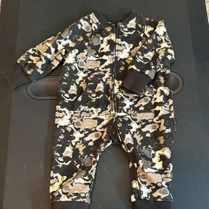 Little Bipsy Camouflage zip romper